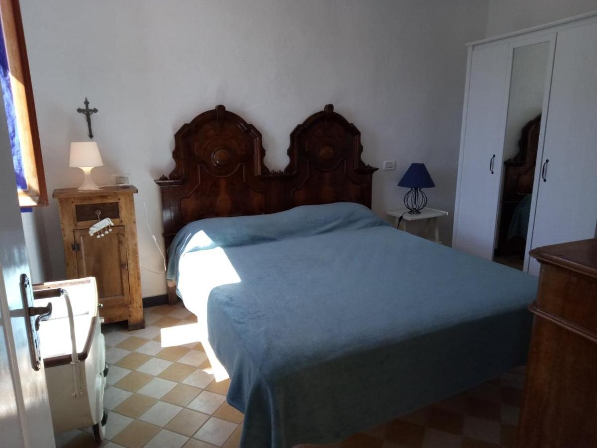 Appartamento In Dimora Tipica Montale  Екстериор снимка