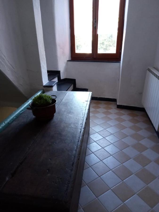 Appartamento In Dimora Tipica Montale  Екстериор снимка