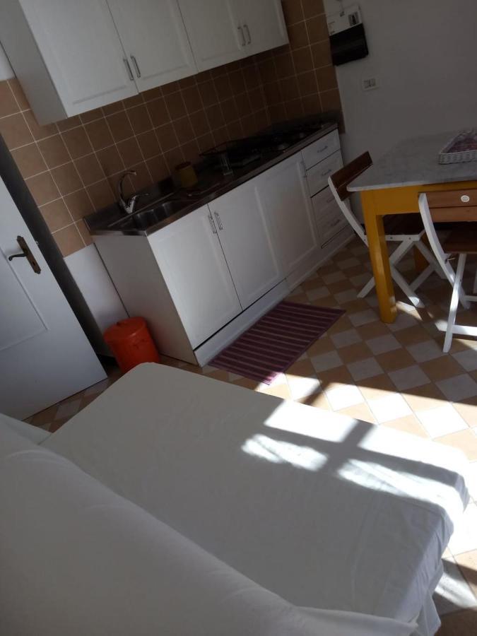 Appartamento In Dimora Tipica Montale  Екстериор снимка